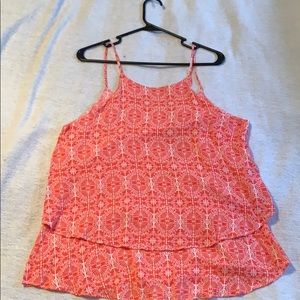 Lightweight tank top